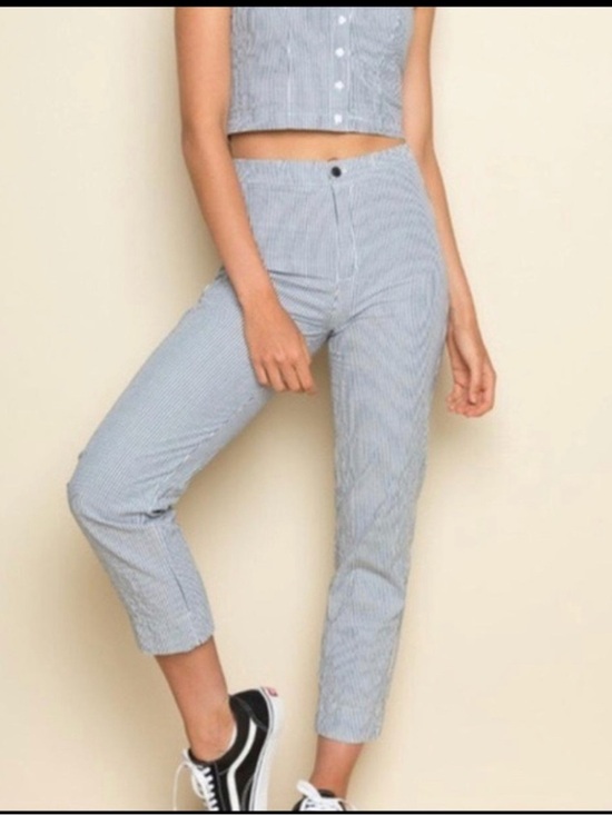 Brandy Melville Pants - Brandy Melville 100% Cotton Pinstripe High Rise Crop Pants One Size